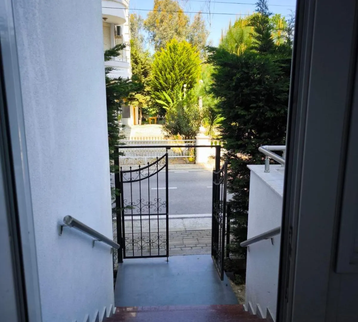 All Seasons Apartment Durrës